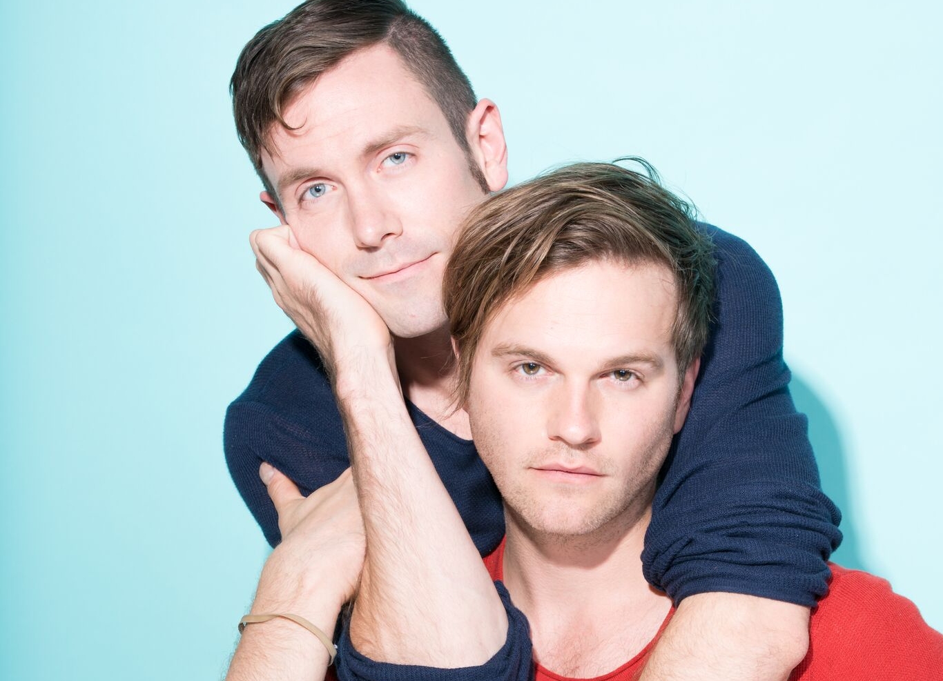 Series com. Eastsiders сериал. Истсайдеры (сериал 2012 – ...). Истсайдеры/ Eastsiders. Eastsiders (2015).